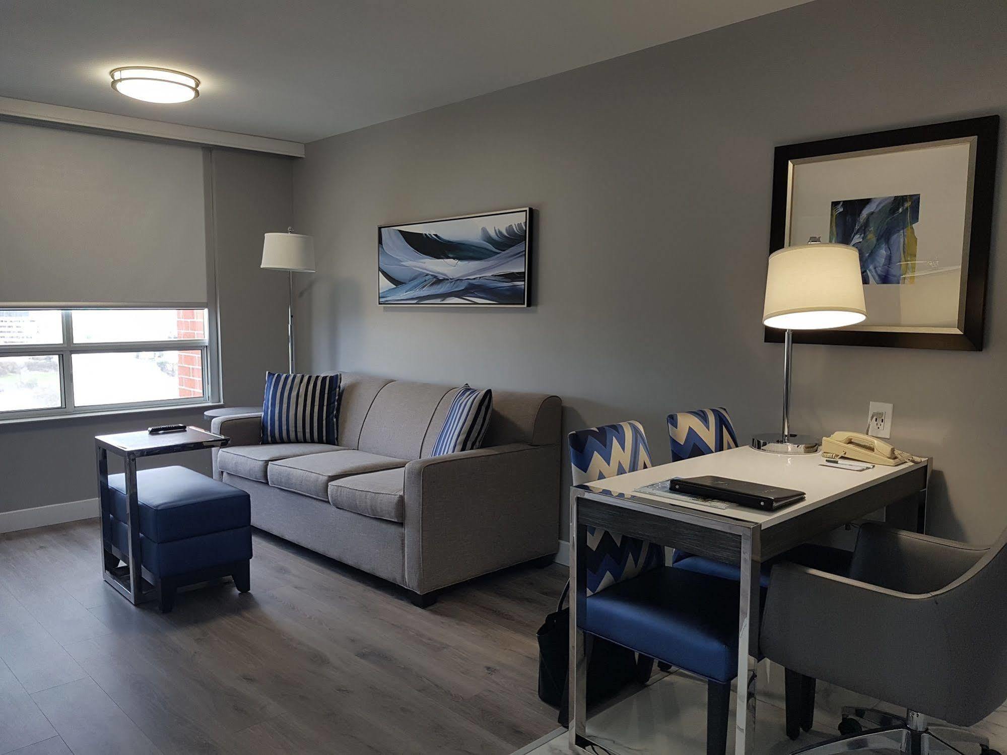 Hotel Carlingview Toronto Airport Mississauga Dış mekan fotoğraf